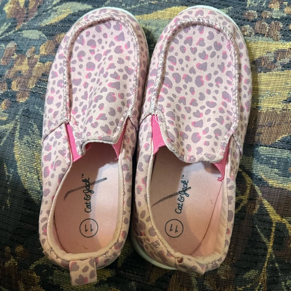 Cat & Jack Pink Leopard Print Kids Shoes Size 11